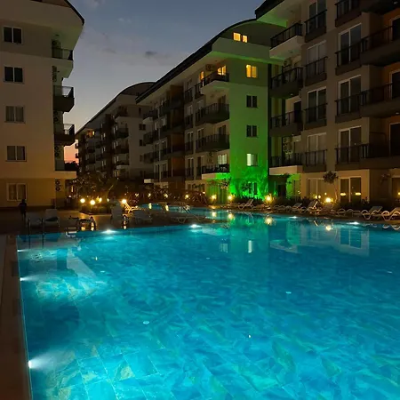 Okurcalar 126 M Havuzlu Bir Yatak Odali Appartement *