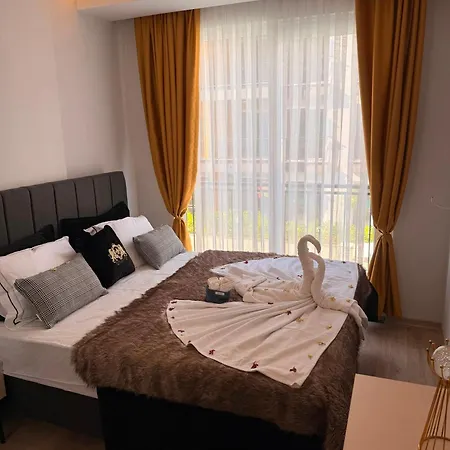 Okurcalar 126 M Havuzlu Bir Yatak Odali Appartement