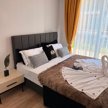 Okurcalar 126 M Havuzlu Bir Yatak Odali Appartement *