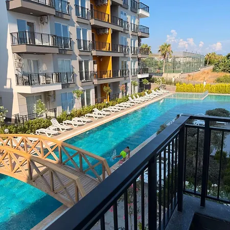 Okurcalar 126 M Havuzlu Bir Yatak Odali Appartement *